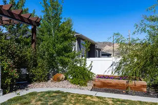 1683 W Packsaddle Circle, Bluffdale, UT 84065 - Photo 41
