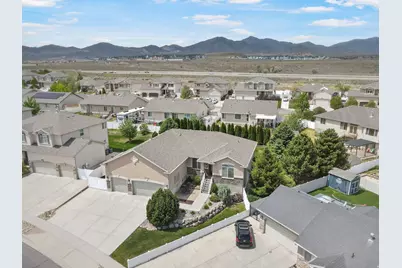 6682 S Townley St, West Jordan, UT 84081 - Photo 29