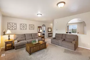 6682 S Townley St, West Jordan, UT 84081 - Photo 3