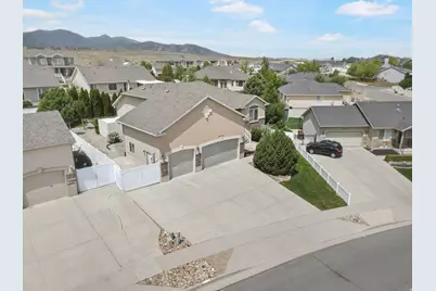 6682 S Townley St, West Jordan, UT 84081 - Photo 33