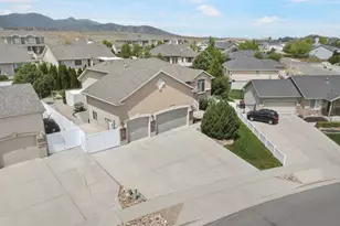 6682 S Townley St, West Jordan, UT 84081 - Photo 33