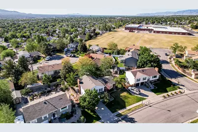 11848 S Cedar Ridge Rd, Sandy, UT 84094 - Photo 41