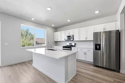 240 W 1320 N, Tooele, UT 84074 - Photo 25