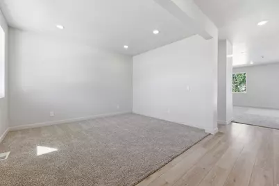 240 W 1320 N, Tooele, UT 84074 - Photo 9