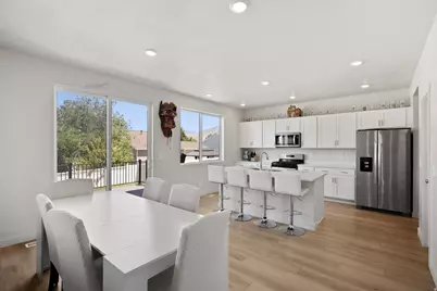 240 W 1320 N, Tooele, UT 84074 - Photo 17