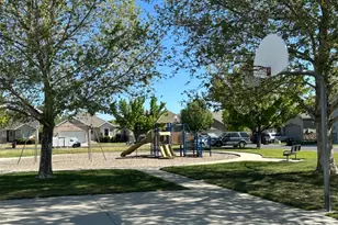 1563 W Turtle Dove Ln, West Jordan, UT 84088 - Photo 5