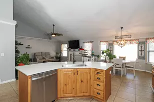 8124 S Macks Inn Circle, West Jordan, UT 84081 - Photo 29