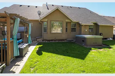 8124 S Macks Inn Cir, West Jordan, UT 84081 - Photo 7