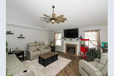 8124 S Macks Inn Cir, West Jordan, UT 84081 - Photo 23