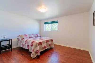 322 E Lane Cir, Sandy, UT 84070 - Photo 17