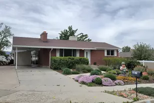 322 E Ln Circle, Sandy, UT 84070 - Photo 3