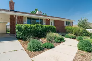 322 E Ln Circle, Sandy, UT 84070 - Photo 5
