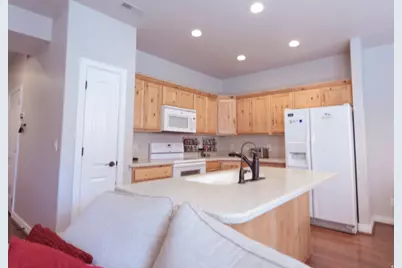 304 S 930 W, Pleasant Grove, UT 84062 - Photo 5
