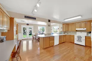 2598 W 12820 S, Riverton, UT 84065 - Photo 17