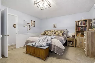 2811 W Lastrada Way S, Riverton, UT 84065 - Photo 11