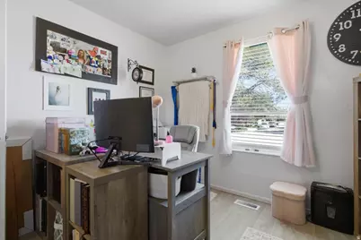 2811 W Lastrada Way S, Riverton, UT 84065 - Photo 15