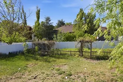 2811 W Lastrada Way S, Riverton, UT 84065 - Photo 27