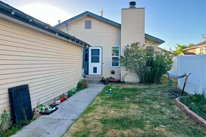 3038 S Arthurs Ct W, West Valley, UT 84120 - Photo 5