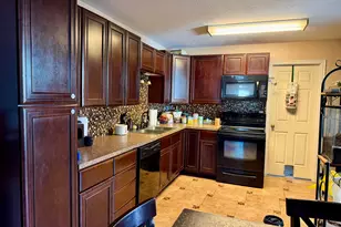 3038 S Arthurs Ct W, West Valley, UT 84120 - Photo 3