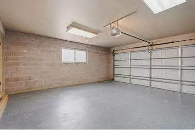 2090 W 5800 S, Roy, UT 84067 - Photo 35