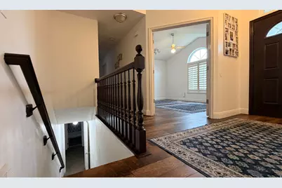 1528 E Buttercup Dr, Sandy, UT 84092 - Photo 15
