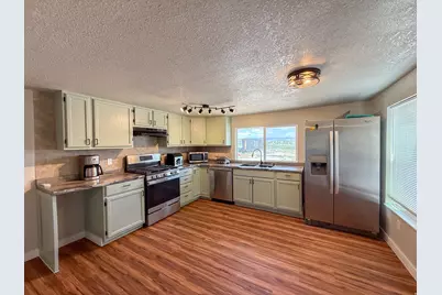 485 S 100 E #46, Wellington, UT 84542 - Photo 3