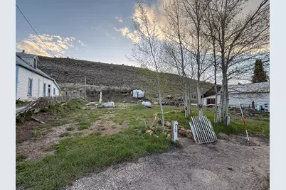 75 N Church St, Scofield, UT 84526 - Photo 5