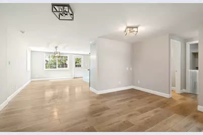388 E 6220 S, Murray, UT 84107 - Photo 9