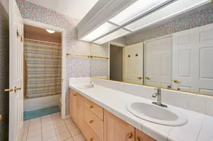 1576 E Bridlebrook Cir S, Salt Lake City, UT 84117 - Photo 23