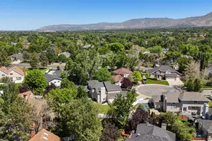1576 E Bridlebrook Cir S, Salt Lake City, UT 84117 - Photo 39