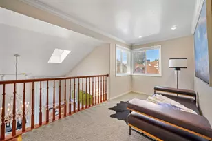 1576 E Bridlebrook Cir S, Salt Lake City, UT 84117 - Photo 17