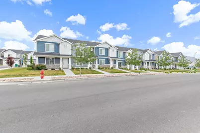 3957 W Cool Spring Ave, Lehi, UT 84043 - Photo 3