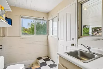 392 W 200 S, Tooele, UT 84074 - Photo 25