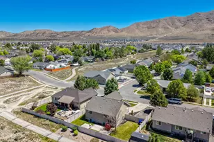 3727 N N Summer Way E, Eagle Mountain, UT 84005 - Photo 27