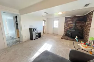 145 S Alta St, Roosevelt, UT 84066 - Photo 31