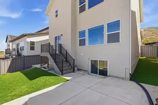 915 N Evelyn St W, Farmington, UT 84025 - Photo 5