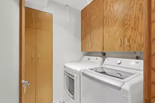 264 N Almond St W, Salt Lake City, UT 84103 - Photo 19
