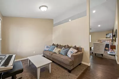 5609 S 4525 W, Hooper, UT 84315 - Photo 3