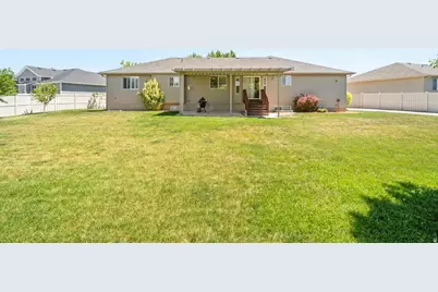 5609 S 4525 W, Hooper, UT 84315 - Photo 29