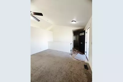 1612 E Shadow Dr, Eagle Mountain, UT 84005 - Photo 7