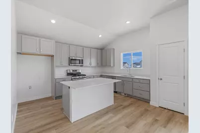 240 E 770 N, Santaquin, UT 84655 - Photo 11