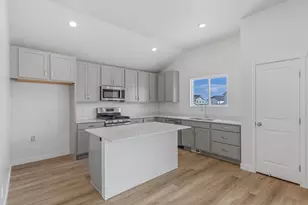 240 E 770 N, Santaquin, UT 84655 - Photo 11