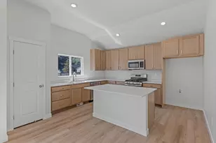240 E 770 N, Santaquin, UT 84655 - Photo 7