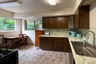 140 S 800 W, Provo, UT 84601 - Photo 9