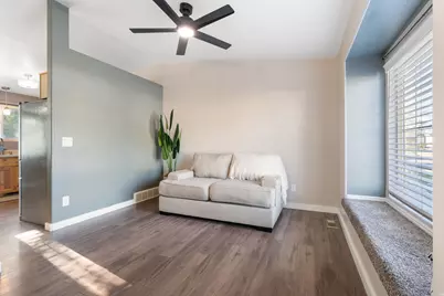 719 N 1725 W, Clinton, UT 84015 - Photo 11