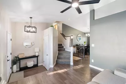 719 N 1725 W, Clinton, UT 84015 - Photo 23
