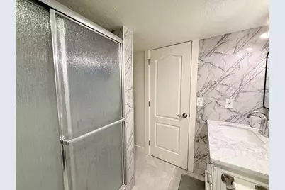 681 E Abbottsford Ct S, Sandy, UT 84070 - Photo 37