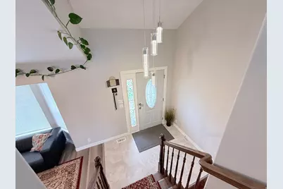 681 E Abbottsford Ct S, Sandy, UT 84070 - Photo 3