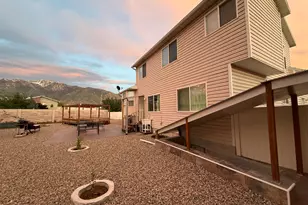 681 E Abbottsford Ct S, Sandy, UT 84070 - Photo 43