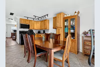 1381 W Beacon Hill Dr S, Taylorsville, UT 84123 - Photo 7